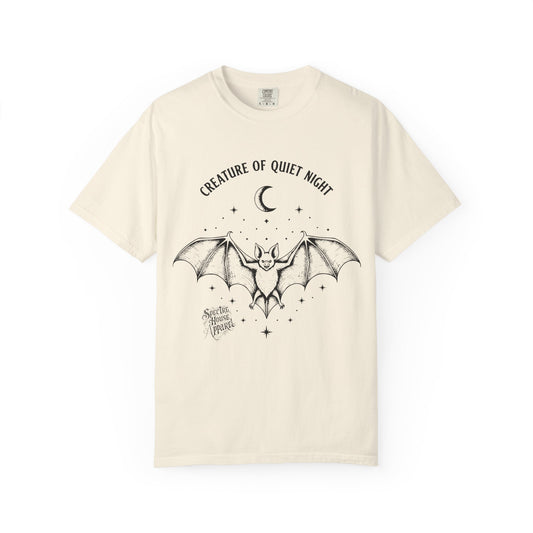 Spooky Bat Graphic Tee – Witchy Aesthetic Shirt, Coquette Goth Halloween All Year Top, Dark Cottagecore Cute Bat Shirt